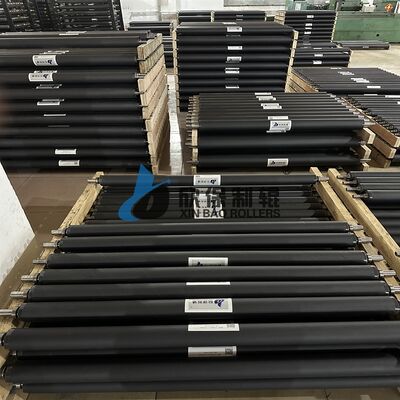 Fabricación de rodillos de conexión de placas de serie de oscilación